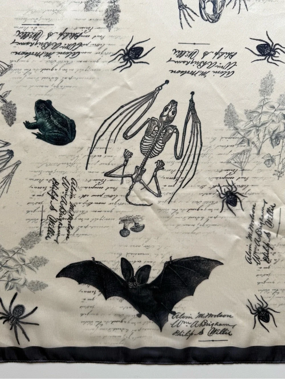 N/A perfect halloween